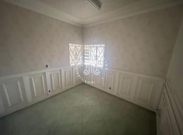 Casa · 295m² · 6 Vagas · Casa comercial à venda localizada no bairro Centro, na cidade de Jundiaí-SP.
