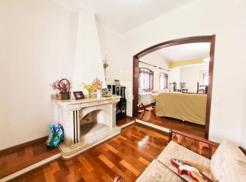 Casa · 300m² · 3 Quartos · 3 Vagas · SOBRADO À VENDA LOCALIZADO NO BAIRRO VILA GALVÃO, NA CIDADE DE JUNDIAÍ / SP.