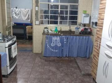 Casa · 300m² · 2 Quartos · 2 Vagas · Casa Padrão em Jundiaí