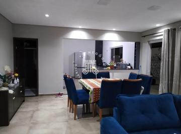 Casa · 450m² · 3 Quartos · 6 Vagas · Casa Padrão em Jarinu