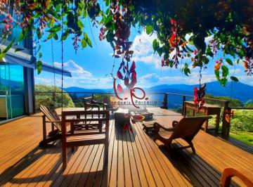 Casa de 4 quartos, Petrópolis · Casa com 4 Suítes, em Condomínio Exclusivo, em Itaipava, Vista Exuberante.