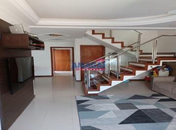Casa · 275m² · 4 Quartos · 2 Vagas · Sobrado à venda em Jacareí