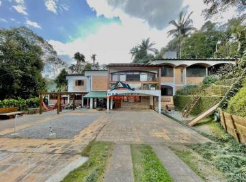 Foto 01 · Luxuosa casa em condomínio à venda em Taboão da Serra-SP, Jardim Salete: 3 quartos, 3 suítes, 3 sala