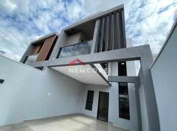Casa · 105m² · 3 Quartos · 2 Vagas · Sobrado em Rua Odila Venturin Crespi - Esmeralda - Cascavel/PR