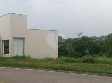 Área de Serviço · Condomínio com 1 quartos à venda em Golf Gardens - SP