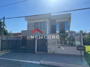 Casa · 320m² · 4 Quartos · 4 Vagas · Casa de condomínio em  Rua Irineu Ferreira Pinto - Ponta Grossa - Maricá/RJ