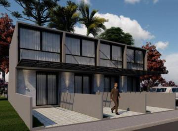 Casa de 2 quartos, Jaguaruna · Sobrado no Litoral Catarinense