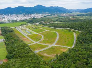 Terreno · 492m² · Parque do Lago