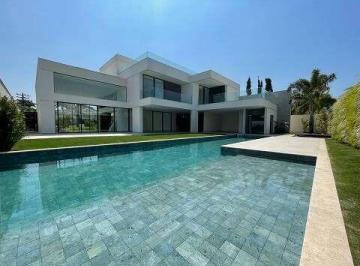 Casa de 5 quartos, Rio de Janeiro · MALIBÚ HOUSES - Mansão na Barra da Tijuca com 1.100m².