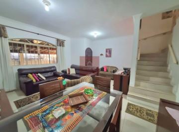 Casa · 143m² · 3 Quartos · 2 Vagas · Está buscando a casa dos seus sonhos?