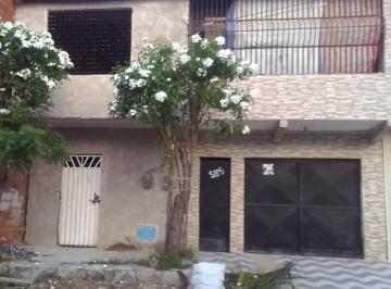Casa de 2 quartos, Fortaleza · Casa Duplex próxima à Fernandes Távora