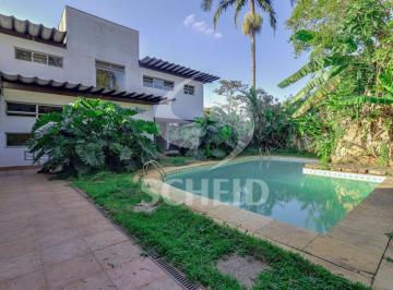 Casa · 653m² · 4 Quartos · 6 Vagas · Casa na Granja Julieta com 4 quartos sendo 2 suítes e 6 vagas de garagem!!