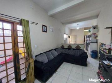 img0 · Casa Padrão em São Paulo