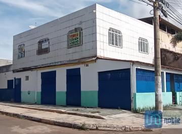 Casa de 3 quartos, Santa Maria · Vendo Prédio Comercial e Residencial, Aceita Financiamento