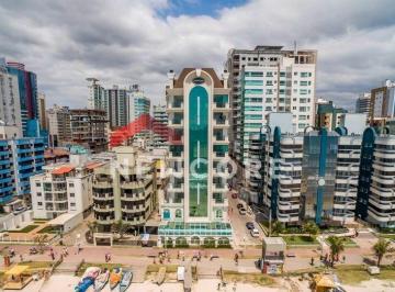 Apartamento · 169m² · 3 Quartos · 3 Vagas · Apartamento em   Rua 241 - Meia Praia - Itapema/SC