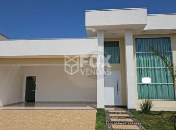 Casa · 210m² · 4 Quartos · 4 Vagas · Casa em condomínio em Paulínia