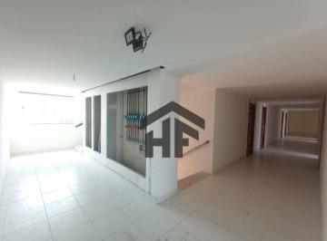 cf39a17c84175df62f1103aaf08eb885f638e22a · Flat de 33 m² com 2 quartos sendo uma suíte,   localizado na Praia de Muro Alto, Ipojuca - PE . À Ve