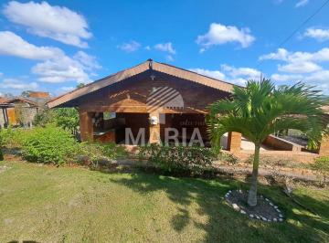 Casa de 4 quartos, Gravatá · Casa em condomínio com 4 quartos à venda em Gravatá/PE! 