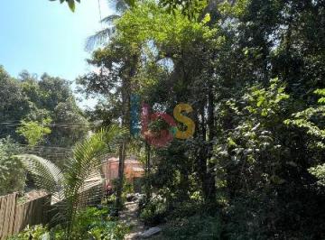 Terreno · 250m² · 2 Vagas · Vendo Lote no Centro de Trancoso 
