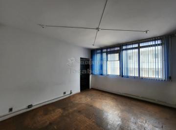 Comercial · 32m² · 1 Quarto · Centro - Sala comercial no coração de São José do Rio Preto com 22,75²