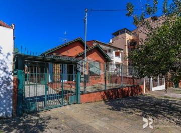 127091_i1726qB29Sa470Gd0X8_1270915f43f90c87304.jpg · Casa com 5 quartos no centro de Canoas.