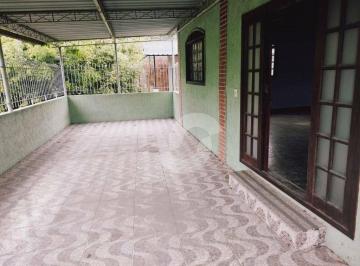 aa3bcfd81c801517404e1eabdfa38eab377774f8 · Ampla Casa no Barro Vermelho