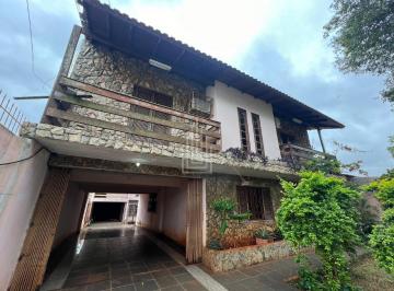 Casa · 260m² · 5 Quartos · 5 Vagas · Sobrado disponível a venda localizado no Loteamento Campos do Iguaçu - PR.