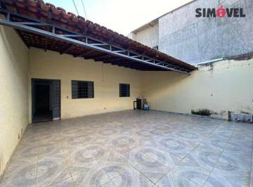 28cf6f41d36675005cf28c813148e6b32c469c22 · QC 6, Riacho Fundo II, casa de 100m², próximo a: transporte, escolas, comércio R$ 210.000