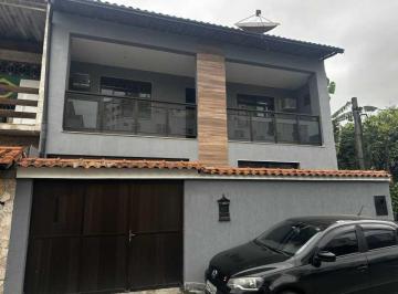 Casa · 200m² · 4 Quartos · 1 Vaga · Casa à venda - em Taquara
