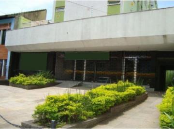 Fachada · Loja com 805,95 m² privativos e 11 vagas de estacionamento