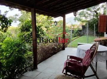 Casa · 1385m² · 6 Quartos · 3 Vagas · Casa de rua - Duplex / Residencial / Pilares