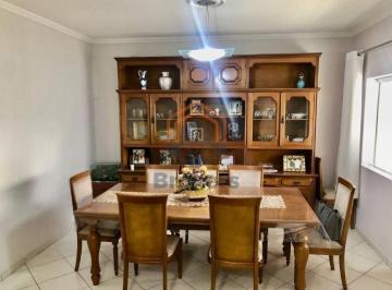 Casa · 199m² · 2 Quartos · 4 Vagas · Casa em Vila Maringá - Jundiaí, SP