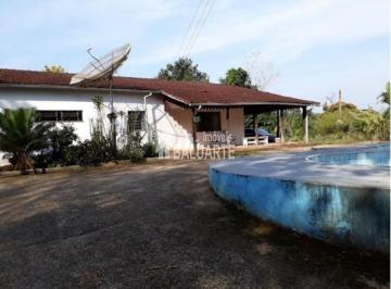 Rural · 150m² · 4 Quartos · 5 Vagas · Chácara em Miracatu / SP