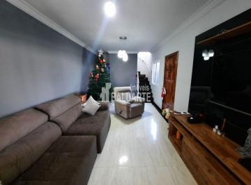 Casa · 200m² · 3 Quartos · 4 Vagas · Sobrado com 3 dormitórios à venda, 200 m² por R$ 840.000,00 - Campo Grande - São Paulo/SP