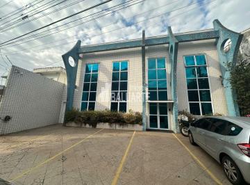 Comercial · 404m² · 6 Vagas · Alugo Clinica sala com aparelho de rx e aparelho de ultrassom com bicarbonato.