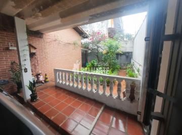Casa · 200m² · 2 Quartos · 3 Vagas · Casa térrea - sobradinho nos fundos - Vila Marari