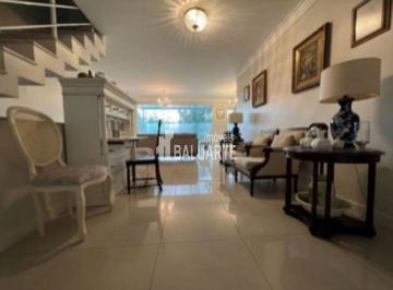 Casa · 270m² · 4 Quartos · 3 Vagas · Sobrado em Condominio a Venda no Bairro do Campo Belo 270 m²