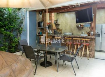 Casa · 250m² · 3 Quartos · 2 Vagas · Sobrado no Campo Grande