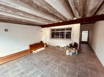 Casa · 141m² · 3 Quartos · 2 Vagas · Sobrado a venda ou aluguel no Campo Grande