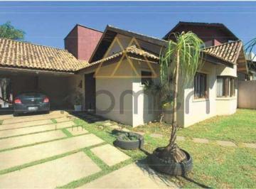 casa-a-venda1553092.jpeg · Casa à venda, 350,00m² de área total em São José dos Pinhais