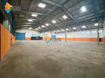 Comercial · 2600m² · Galpão para alugar, 2600 m² por R$ 56.651,11/mês - Aviação - Praia Grande/SP