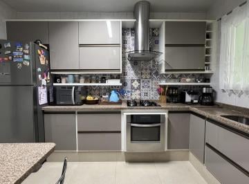 Casa · 123m² · 3 Quartos · 2 Vagas · Sobrado a venda em curitiba no bairro Hauer!