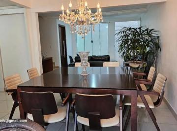 Casa · 221m² · 3 Quartos · 2 Vagas · Uma casa onde arquitetura e bem-estar caminham juntos - Bairro Boa Vista