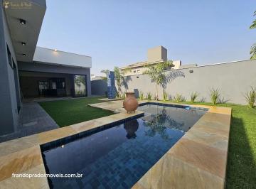Casa · 199m² · 3 Quartos · 4 Vagas · Casa  á venda em Uberaba  -COndominio Cyrela II