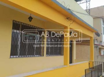 Casa · 328m² · 4 Quartos · 1 Vaga · VENDE EM VILA VALQUEIRE - CONDOMÍNIO VILA VALQUEIRE - CASA COM 04 QUARTOS (02 Su
