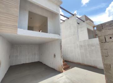 18a63e009202606039f4f811d597d196bff02988 · Casa com 2 dormitórios à venda, 91 m² por R$ 330.000,00 - Cidade Vergani - Pouso Alegre/MG