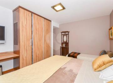 Casa de 5 quartos, Almirante Tamandaré · Condomínio Residencial Tanguá Área Útil: 794 m² Área Total: 1240 m²