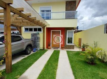 Casa · 200m² · 4 Quartos · 2 Vagas · Casa à venda no bairro São João do Rio Vermelho - Florianópolis/SC