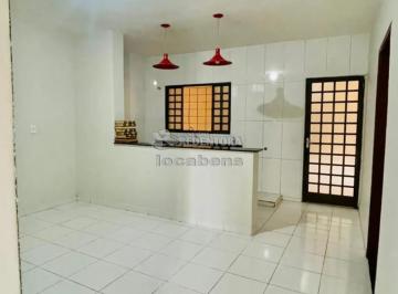 Casa · 110m² · 3 Quartos · 2 Vagas · Casa à Venda com piscina no Costa do Sol com 03 quartos e 01 suíte