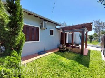 Apartamento · 62m² · 2 Quartos · Casa com 02 dormitórios